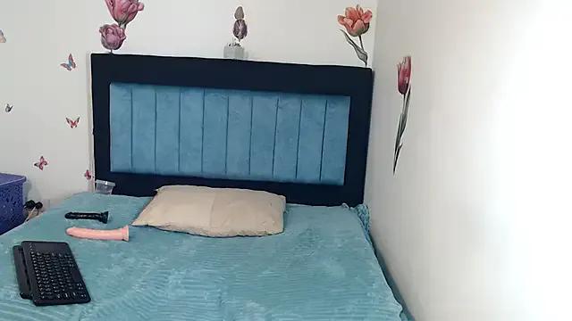 johanyxs from StripChat is Freechat