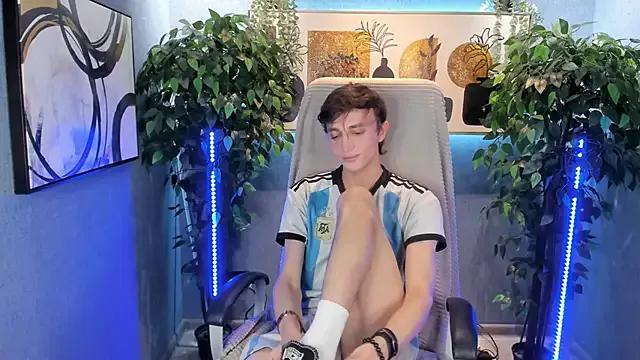 John_Weasley from StripChat is Freechat