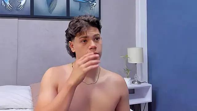 johny_hardin from StripChat is Freechat