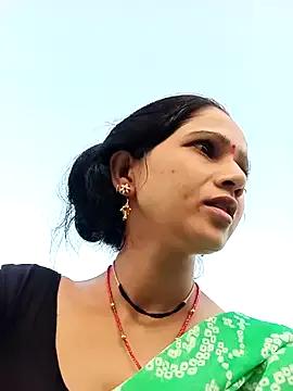 Jooli_xx from StripChat