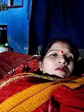 Jooli_xx from StripChat