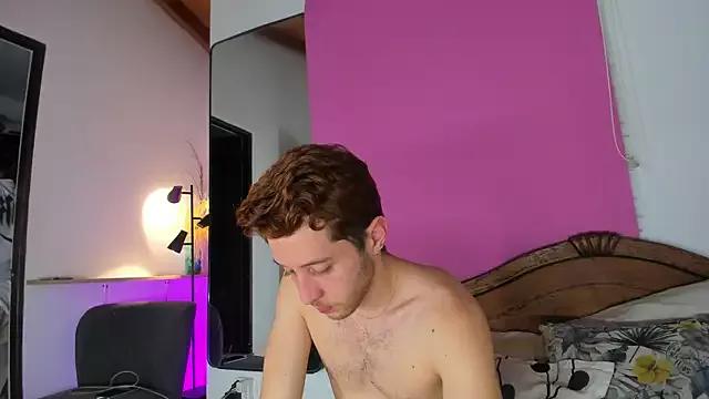 Juan_Castano from StripChat is Freechat