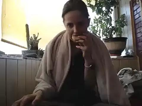 jude_cherrys1991 from StripChat is Freechat