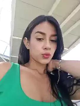 Juliana_Xander from StripChat is Freechat