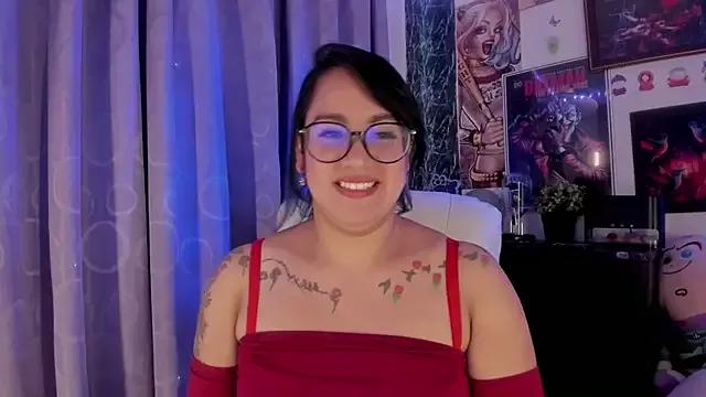 julibella_sweet from StripChat is Freechat