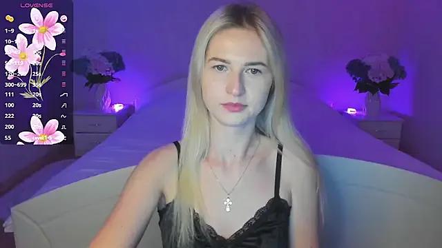 Checkout girls naked models with similar nickname. Cute sexy Free Models.