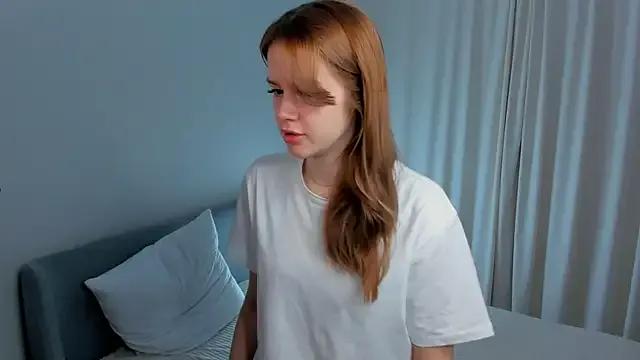 JulienneHauptman from StripChat is Freechat