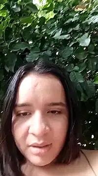 Julieth_hot-69 from StripChat is Freechat