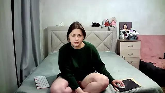 juliettkalen from StripChat is Freechat