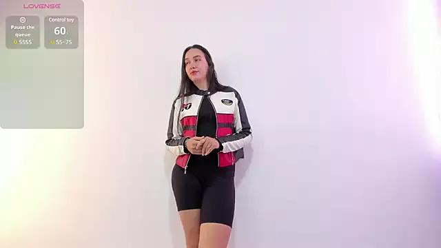 Jullya_x from StripChat is Freechat