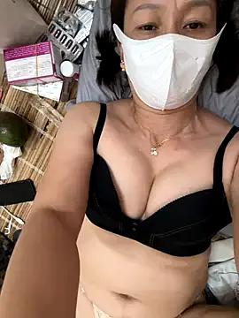 July-Asian from StripChat is Freechat