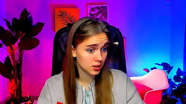 Checkout girls naked models with similar nickname. Cute sexy Free Models.