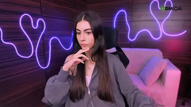 kaisy_star from StripChat is Freechat