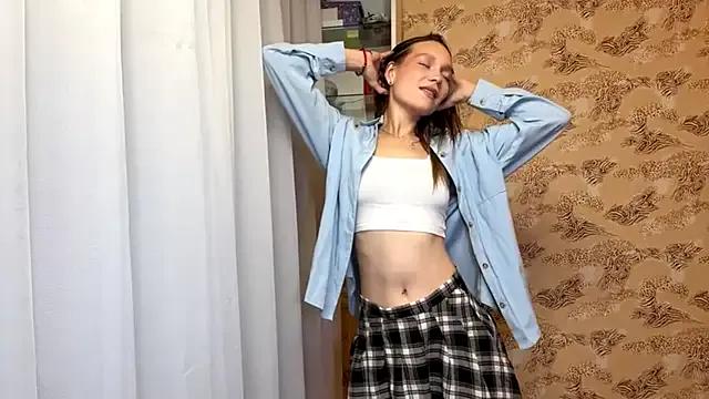 Kalli_ly from StripChat is Freechat