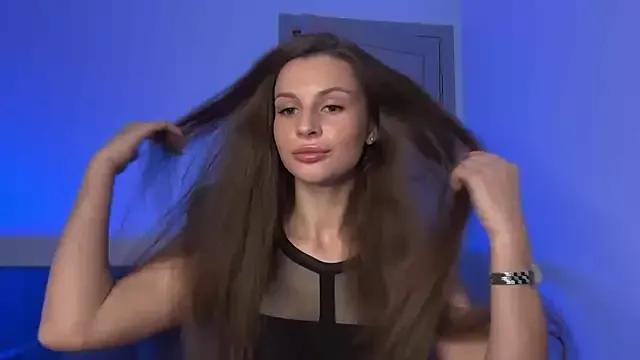 karinamoonss from StripChat is Freechat