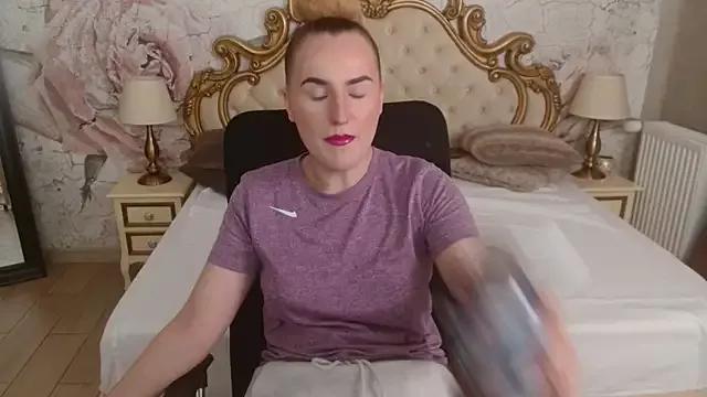 Karla__Scott from StripChat is Freechat