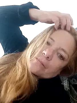Karlaa_anki from StripChat is Freechat