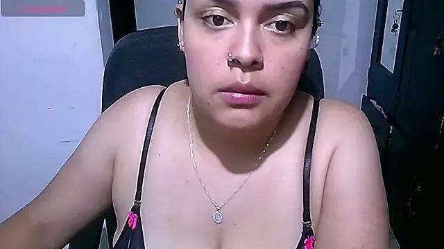 karlaroberts7 from StripChat is Freechat