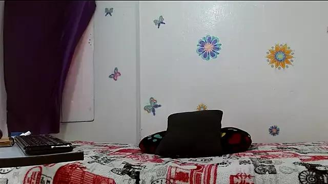 katalinavagina from StripChat is Freechat