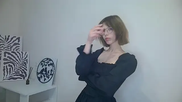 Kate_Mooss from StripChat is Freechat