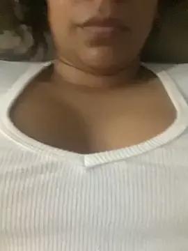 KatrinaMore from StripChat is Freechat