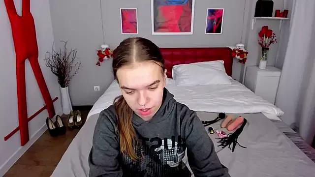 KatrinPearlss from StripChat is Freechat