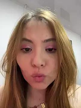 KatteAdams from StripChat is Freechat