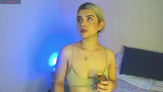 Checkout girls naked models with similar nickname. Cute sexy Free Models.