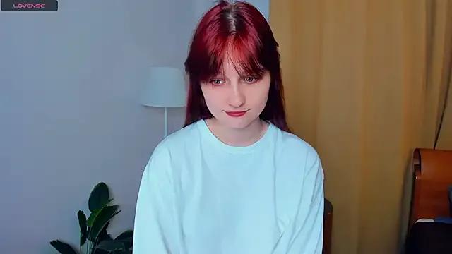 KatyKufel from StripChat is Freechat