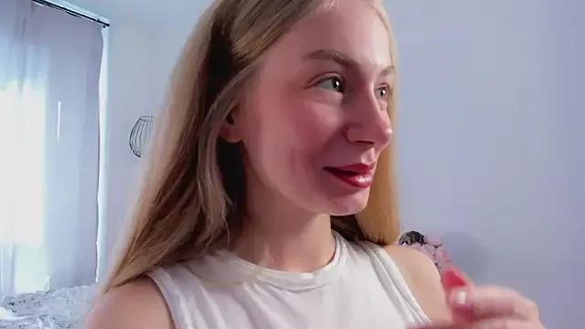 katyshaa from StripChat is Freechat