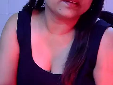 Kavya_queen from StripChat is Freechat
