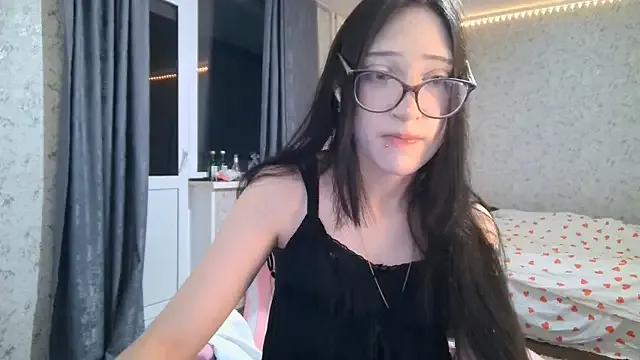 KeicyKlark from StripChat is Freechat