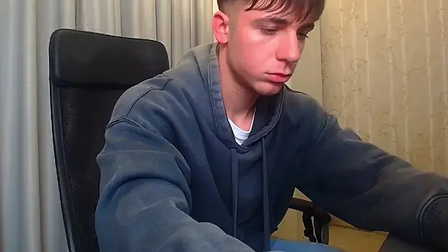 KellenWest on StripChat 