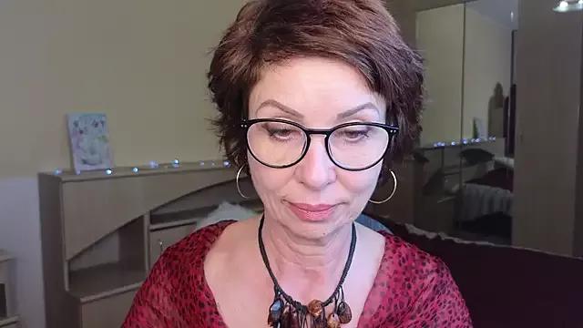 Kelly_Fleur from StripChat is Freechat
