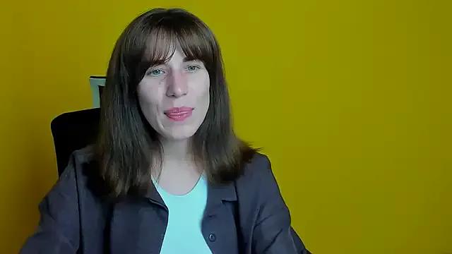 Kelly_Kisss from StripChat is Freechat