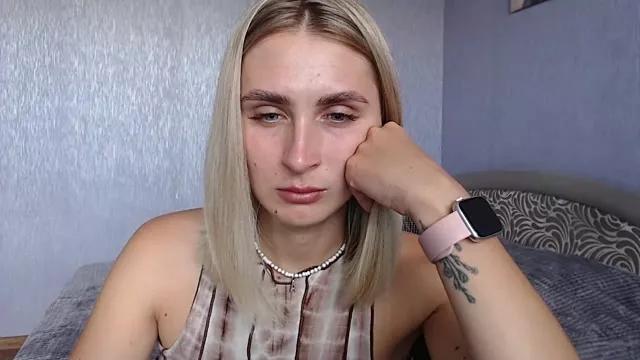 Kelly_Kitty from StripChat