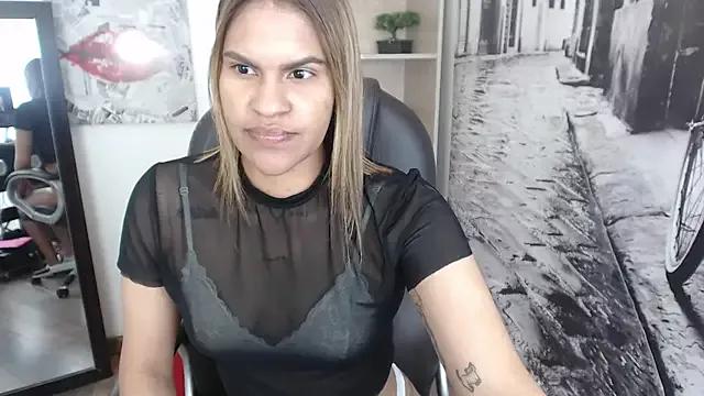 Kelly_Leila from StripChat