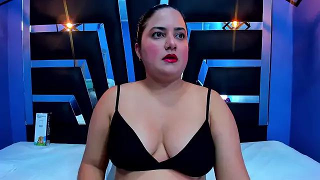 Kemberly_Cortes from StripChat is Freechat