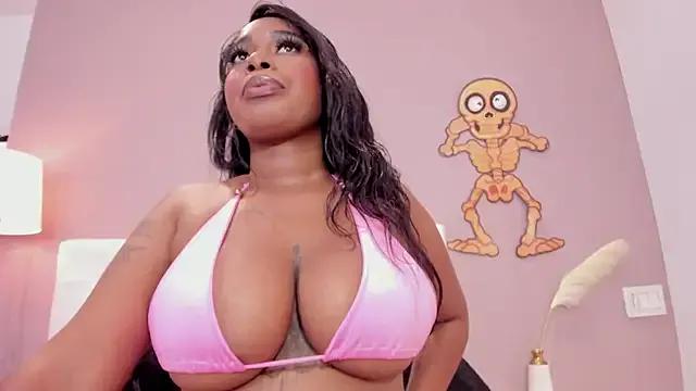 KendraaSmith_ from StripChat is Freechat