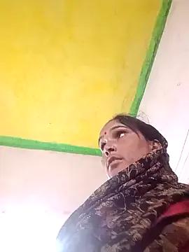 Ketrina_n from StripChat is Freechat