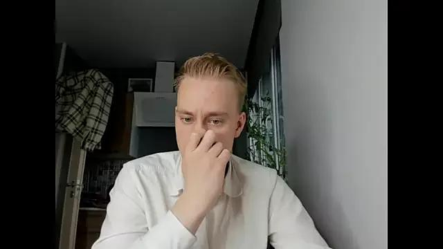 Kevin_Young_Cat from StripChat is Freechat
