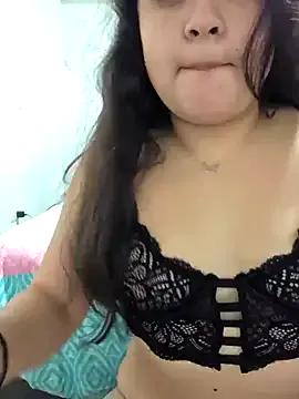 Khloekiss from StripChat is Freechat