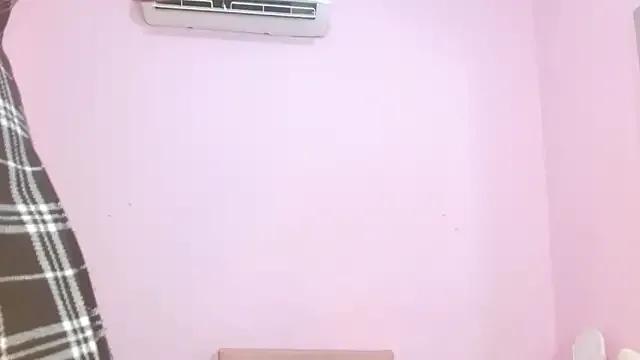 kiity_horny_ from StripChat is Freechat