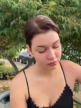 KikiWatson from StripChat