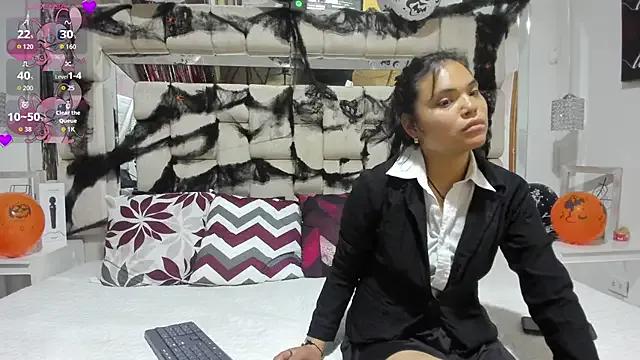 KimiAnal from StripChat