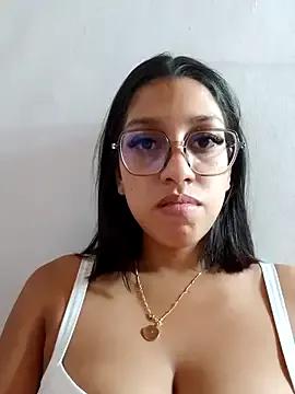 KimMatthew_ from StripChat