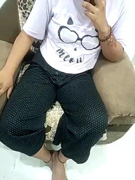 Kiran262 from StripChat is Freechat