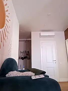 Checkout girls naked models with similar nickname. Cute sexy Free Models.