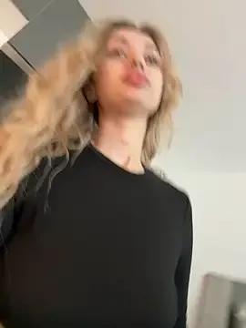 kiss_me_hard_ from StripChat