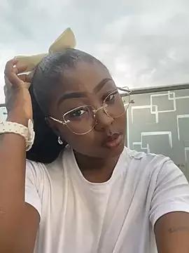 KisshaLove from StripChat is Freechat